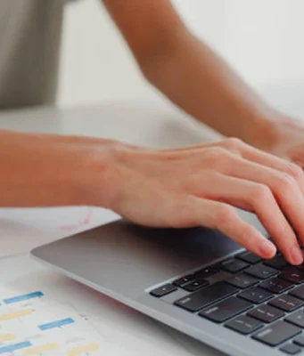 7 steps an ai ui ux design agency takes in mobile app projects