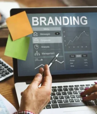 What criteria define the best branding companies for startups?